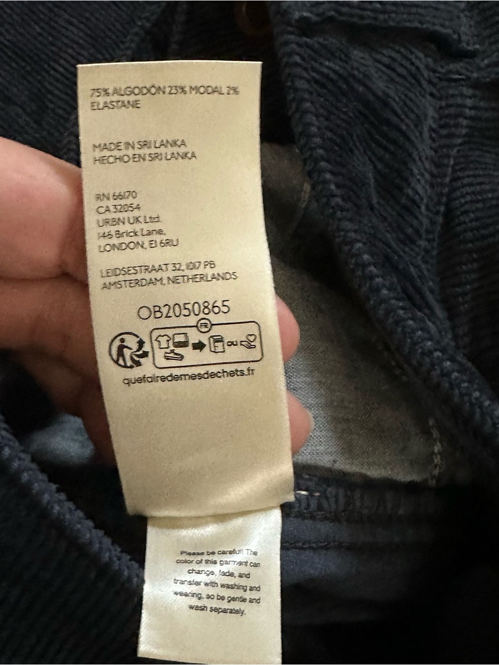 Anthro The Kenna Heritage Mid-Rise Barrel Jeans by Pilcro: Corduroy Edition - Picture 13 of 14